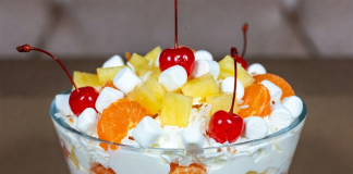 Classic Ambrosia Salad Classic Ambrosia Salad